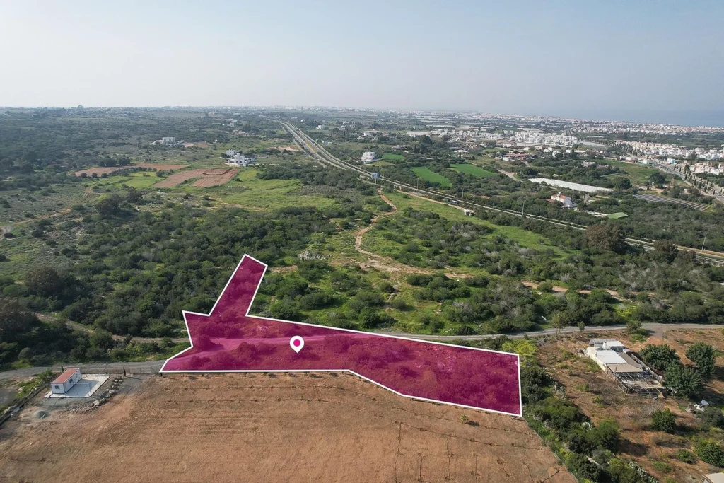 3,498m² Plot for Sale in Paralimni, Famagusta District