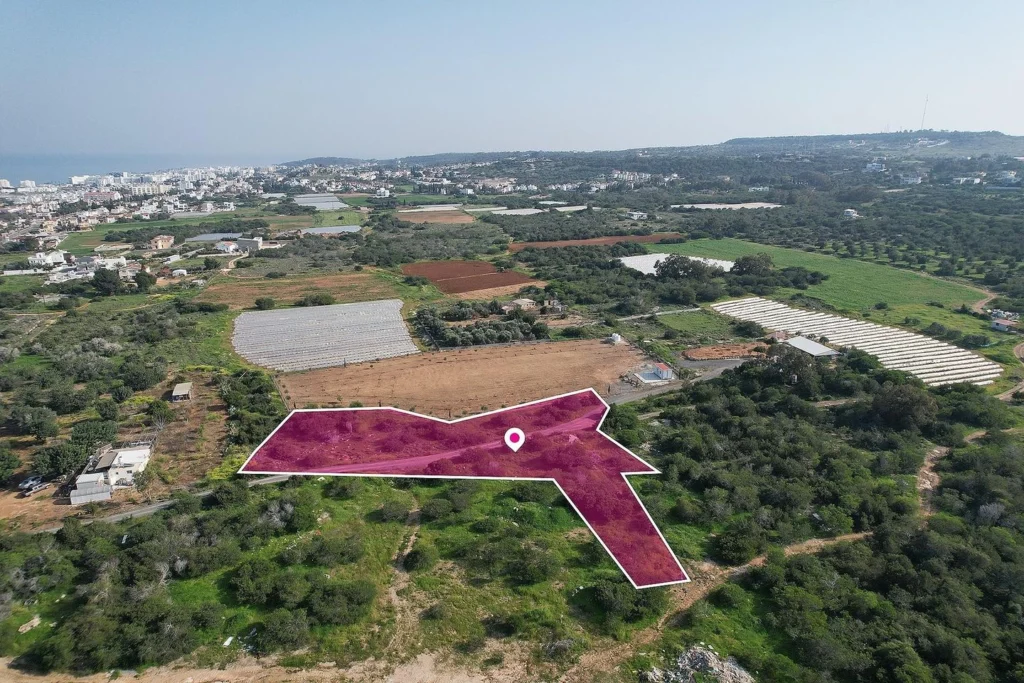 3,498m² Plot for Sale in Paralimni, Famagusta District