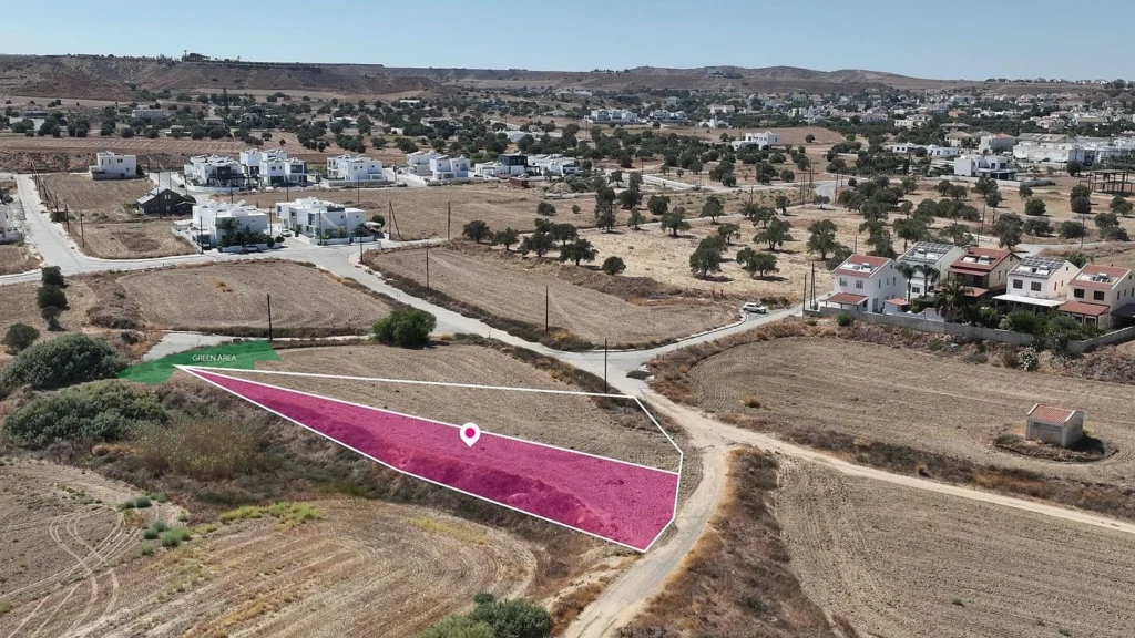 1,756m² Plot for Sale in Tseri, Nicosia District