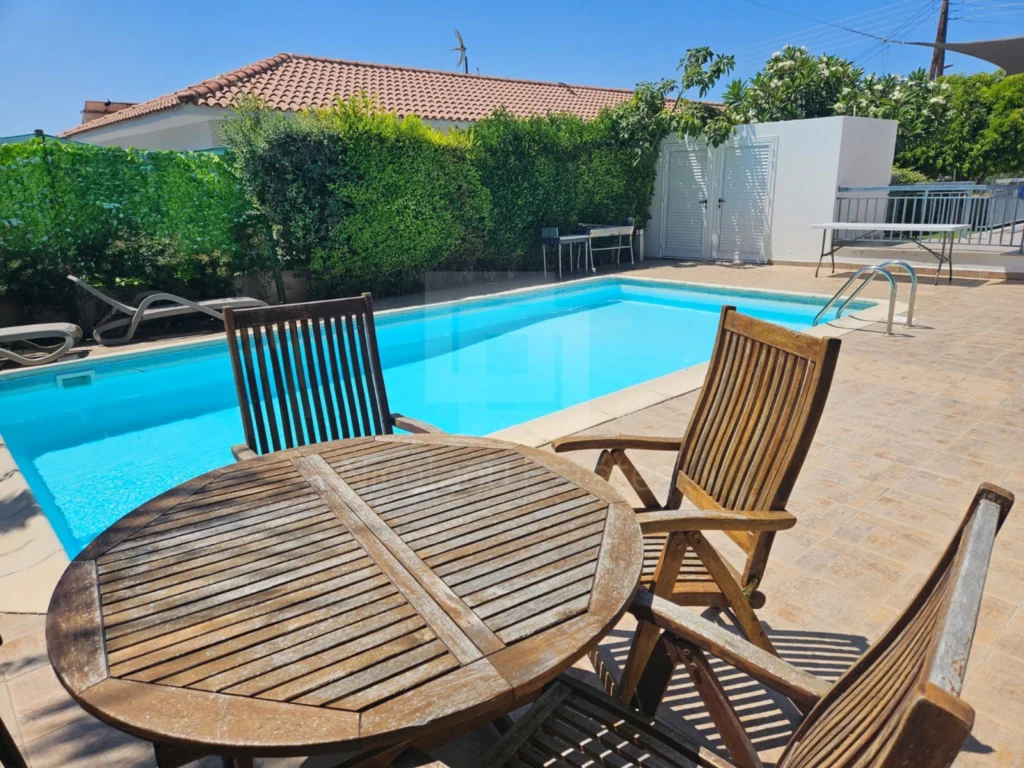 3 Bedroom House for Rent in Erimi, Limassol District