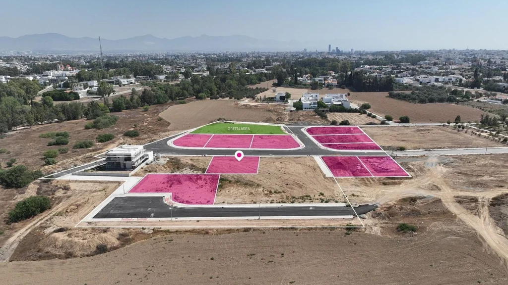 18,367m² Plot for Sale in Strovolos, Nicosia District