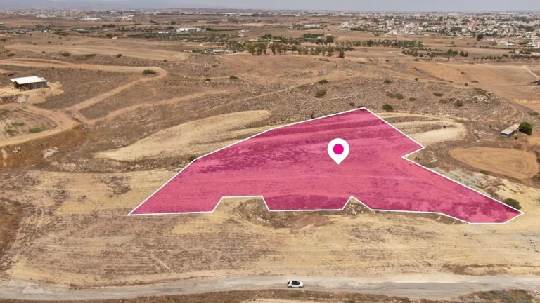 9,458m² Plot for Sale in Geri, Nicosia District