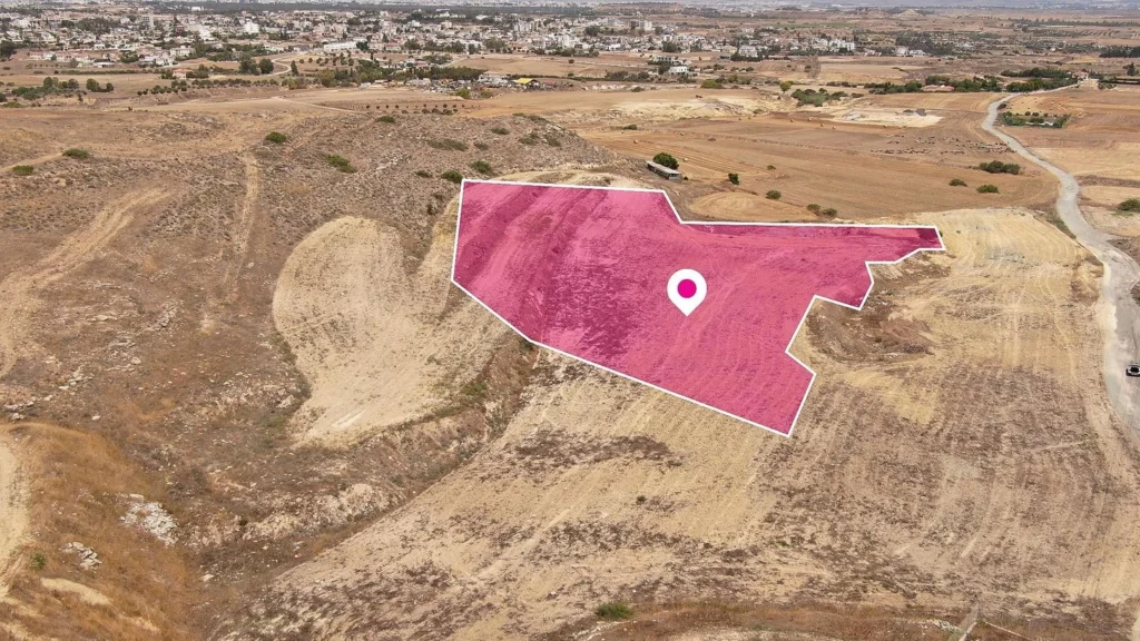 9,458m² Plot for Sale in Geri, Nicosia District
