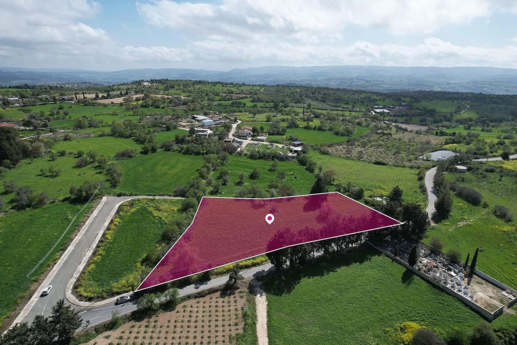 6,857m² Plot for Sale in Paphos District