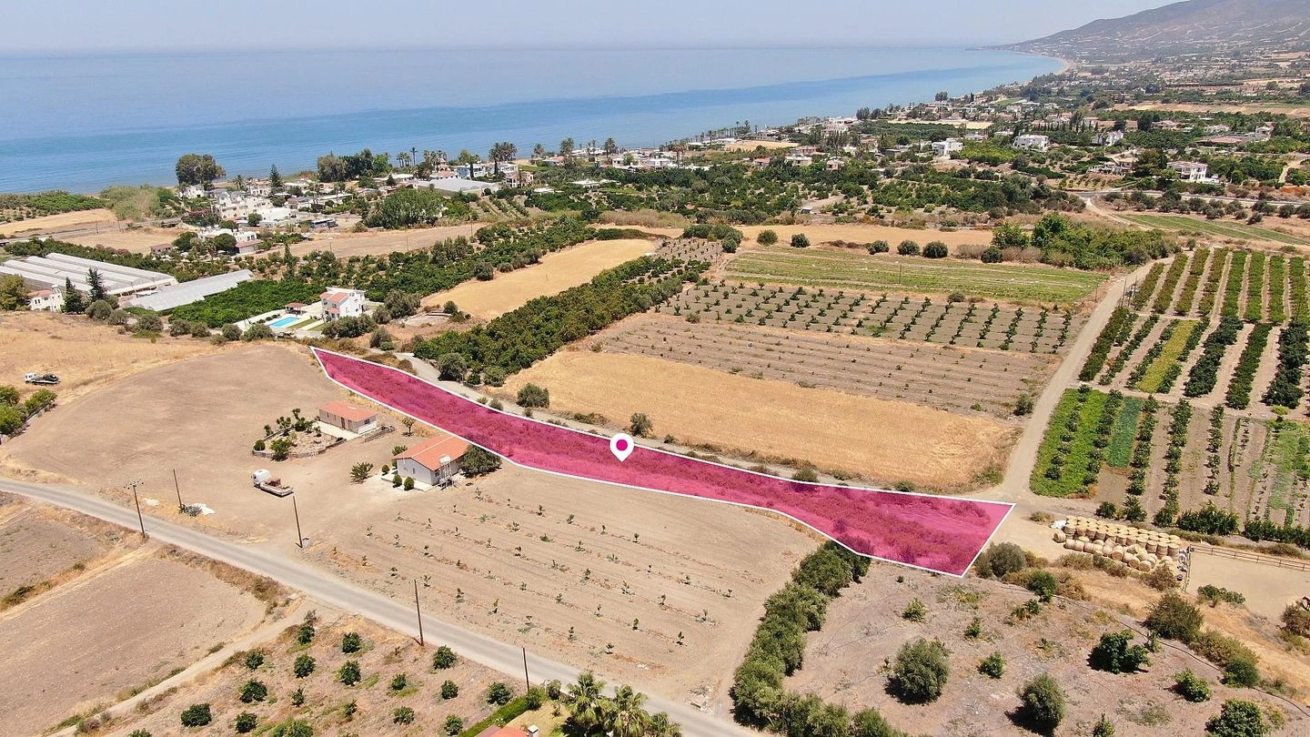 5,519m² Plot for Sale in Argaka, Paphos District