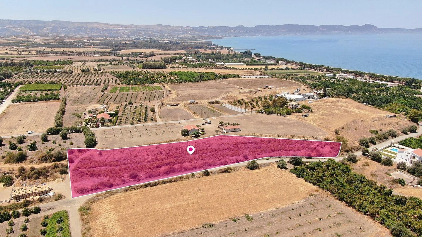5,519m² Plot for Sale in Argaka, Paphos District
