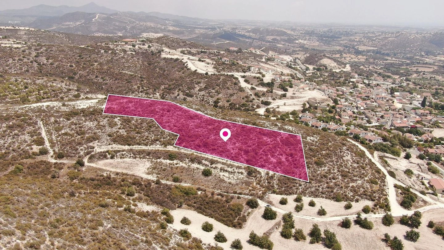 8,696m² Plot for Sale in Skarinou, Larnaca District