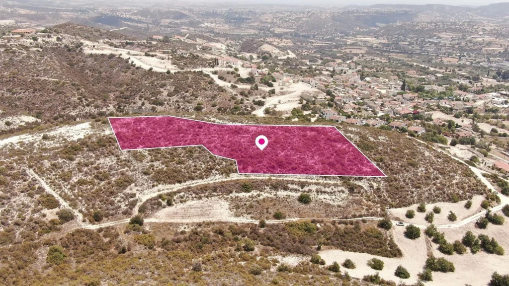8,696m² Plot for Sale in Skarinou, Larnaca District