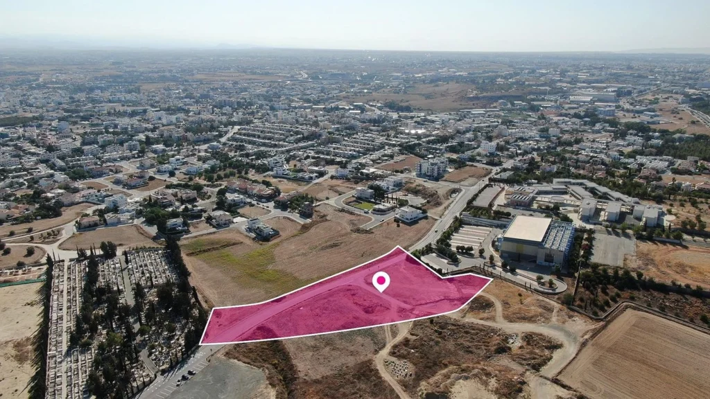 8,157m² Plot for Sale in Latsia, Nicosia District