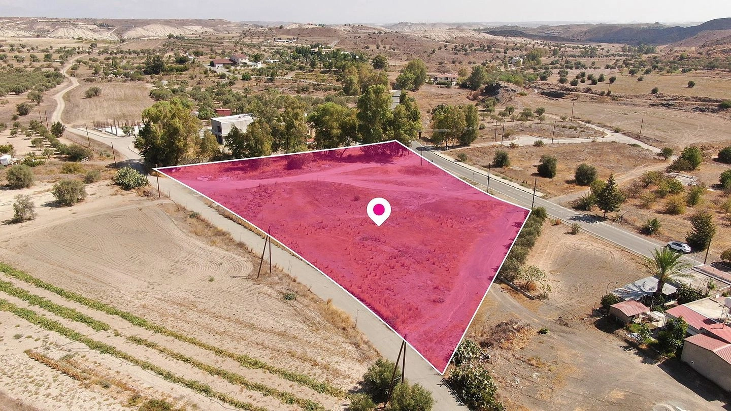 6,820m² Plot for Sale in Analiontas (Kataliontas), Nicosia District