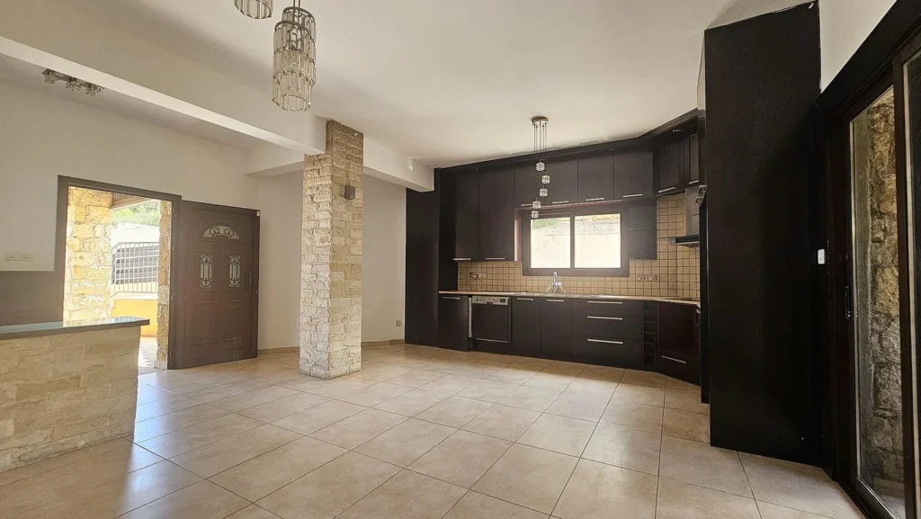 2 Bedroom House for Sale in Koilani, Limassol District