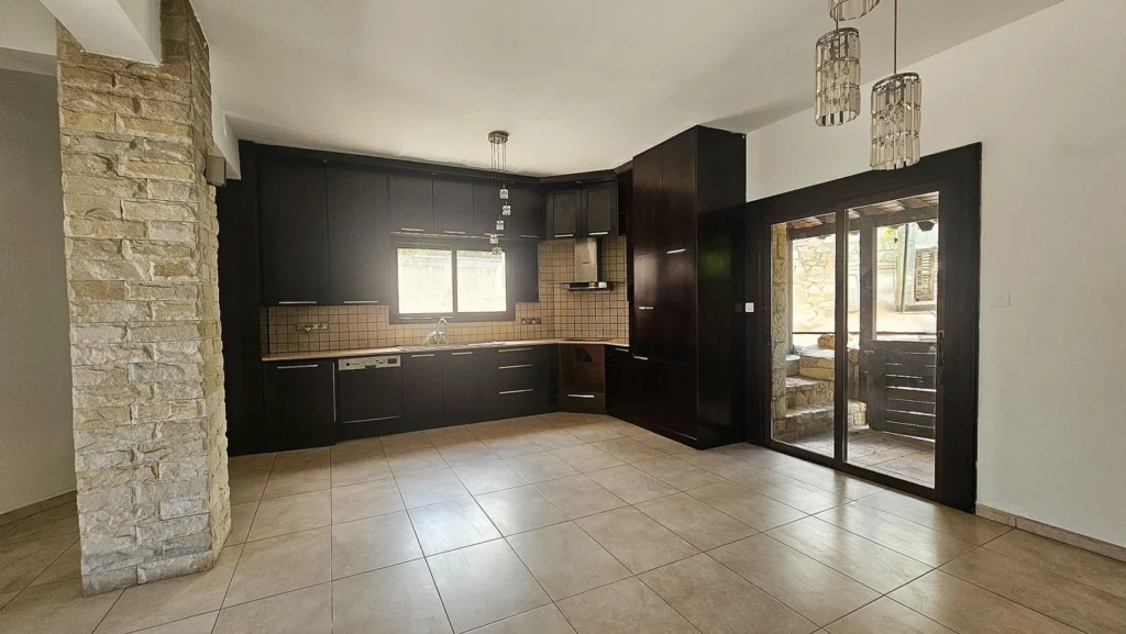 2 Bedroom House for Sale in Koilani, Limassol District