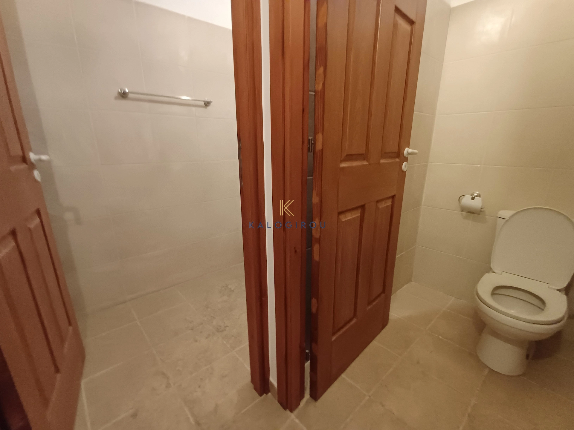 620m² Commercial for Rent in Aradippou, Larnaca District