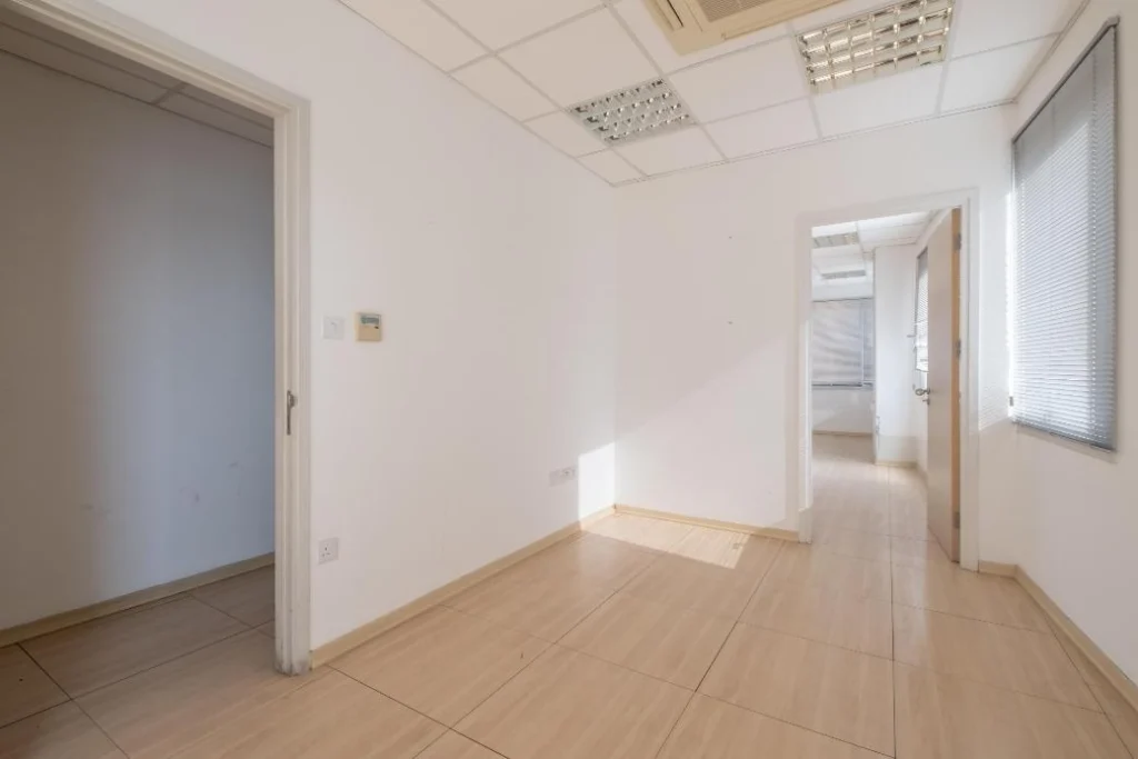 Office for Sale in Nicosia – Trypiotis