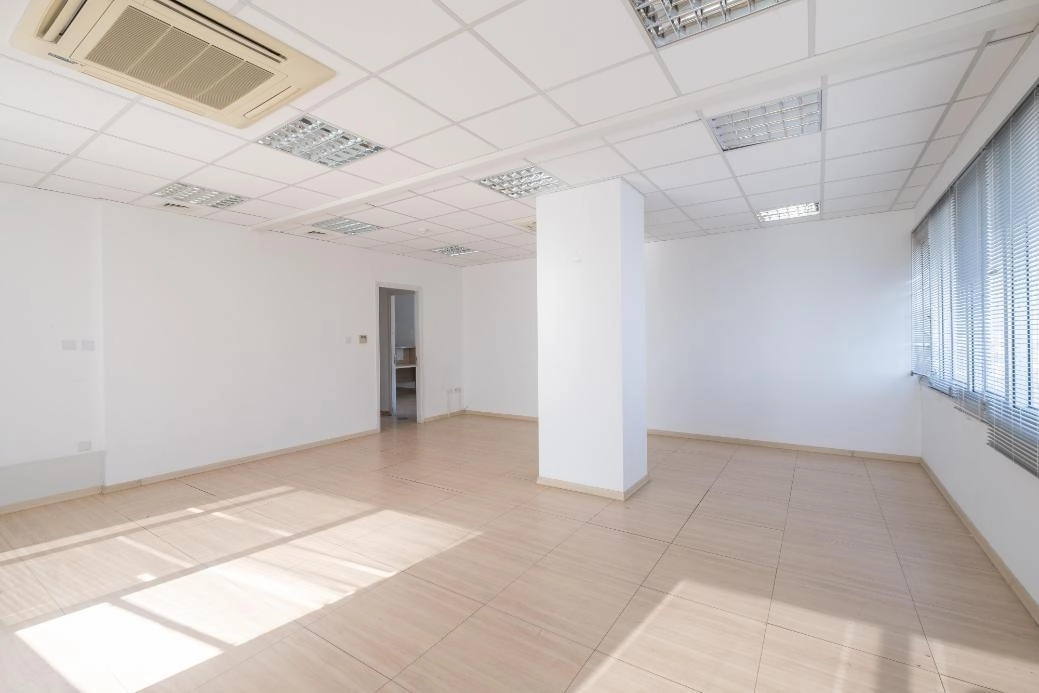 Office for Sale in Nicosia – Trypiotis