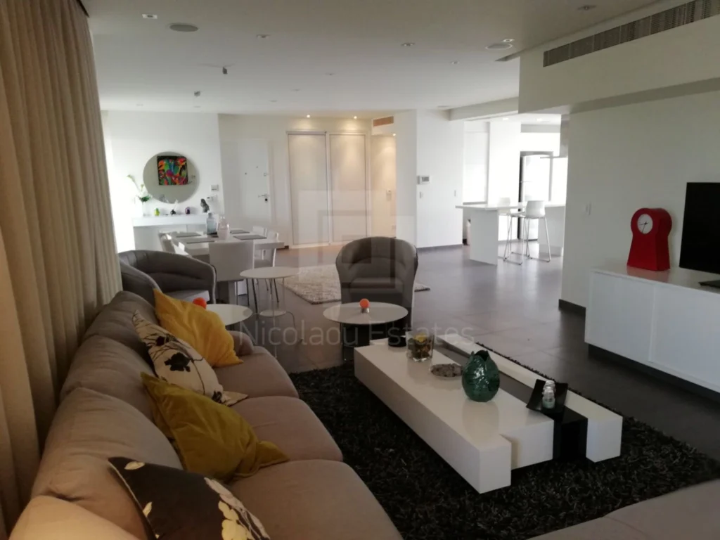 4 Bedroom Apartment for Rent in Nicosia District