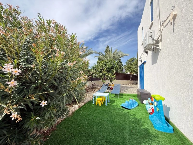 3 Bedroom House for Sale in Chlorakas, Paphos District