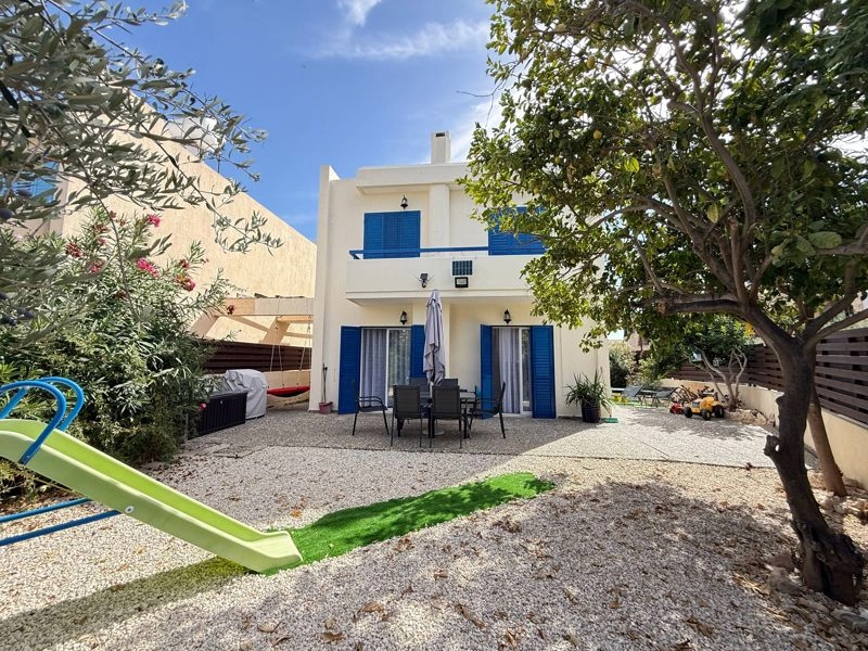 3 Bedroom House for Sale in Chlorakas, Paphos District