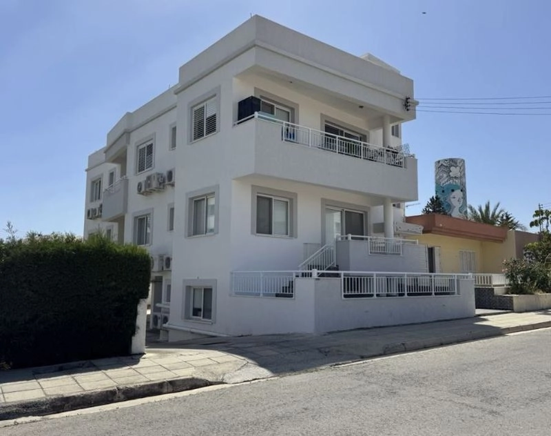 2 Bedroom Apartment for Sale in Geroskipou, Paphos District