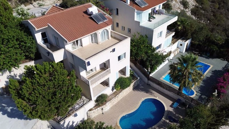5 Bedroom House for Sale in Tala, Paphos District