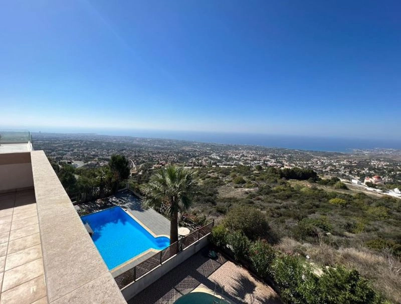 5 Bedroom House for Sale in Tala, Paphos District