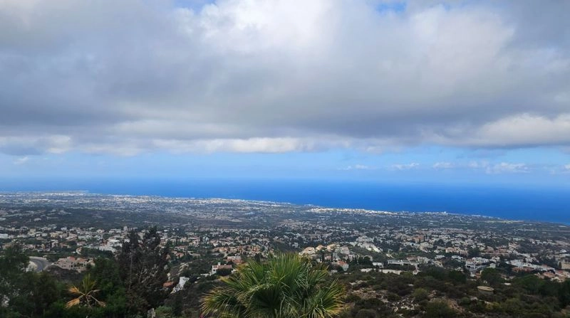 5 Bedroom House for Sale in Tala, Paphos District