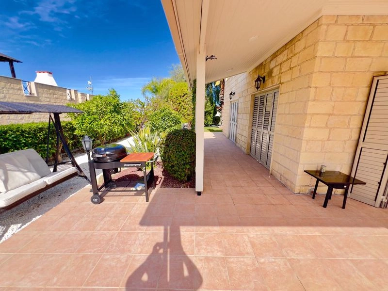 3 Bedroom House for Sale in Peyia, Paphos District