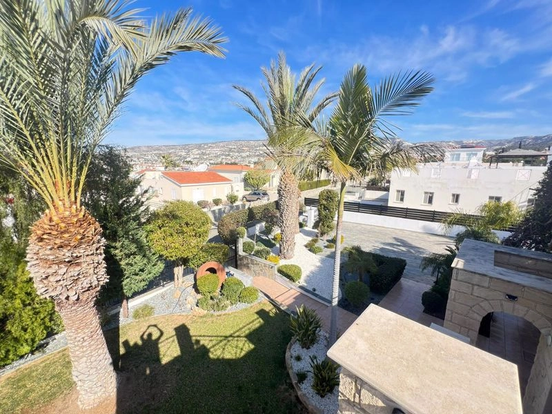 3 Bedroom House for Sale in Peyia, Paphos District