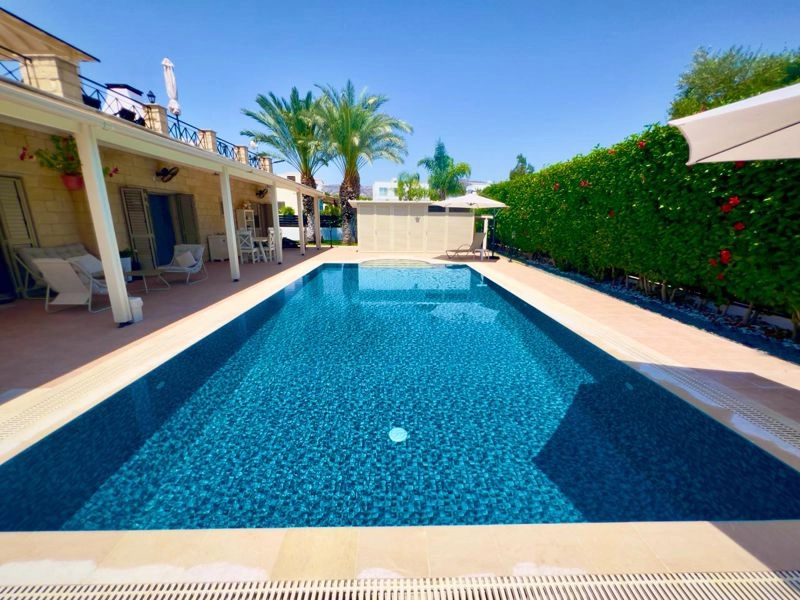 3 Bedroom House for Sale in Peyia, Paphos District
