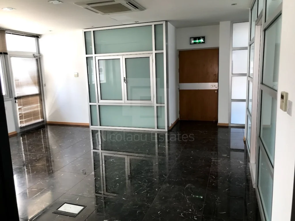 355m² Office for Rent in Nicosia District