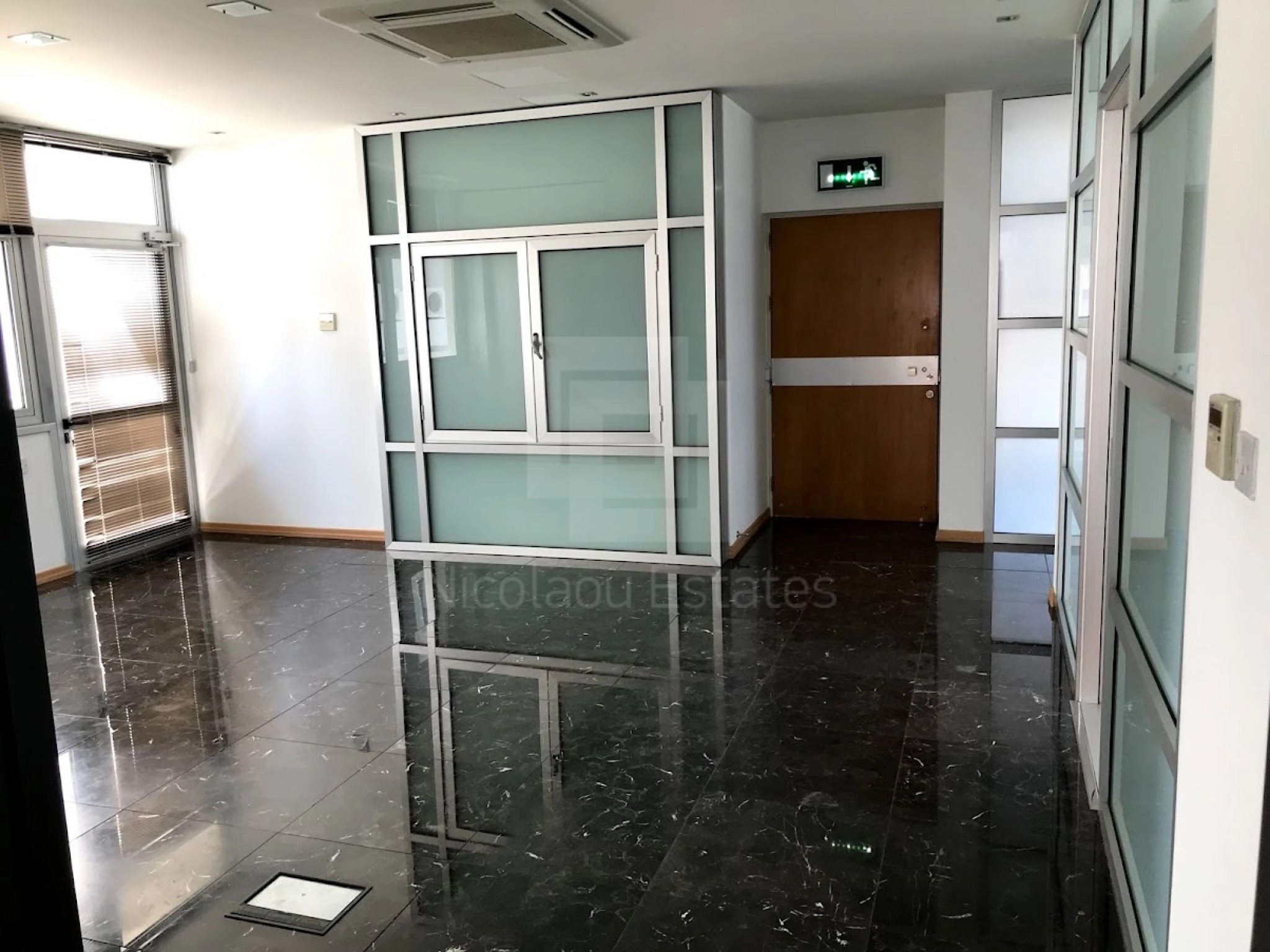 355m² Office for Rent in Nicosia District