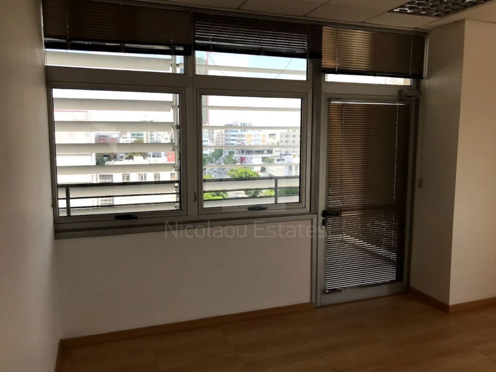 355m² Office for Rent in Nicosia District