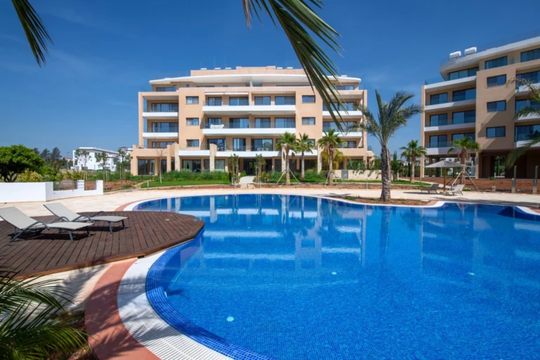 2 Bedroom Apartment for Sale in Akrotiri, Limassol District