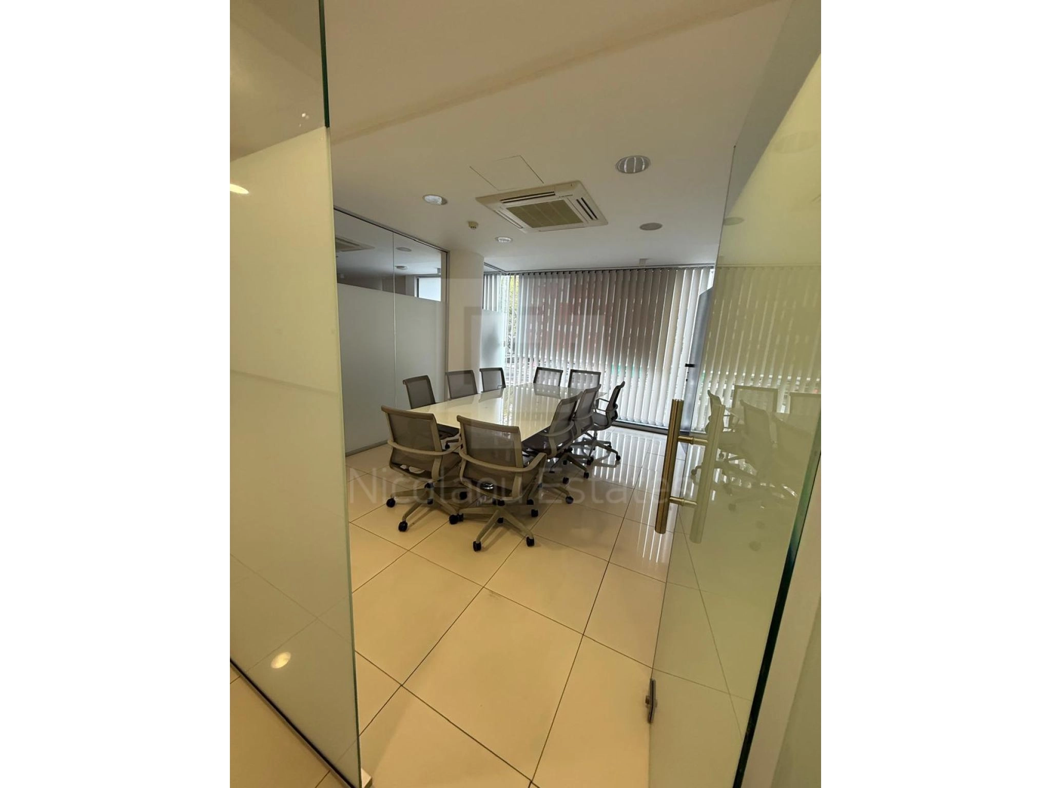 326m² Office for Rent in Limassol District