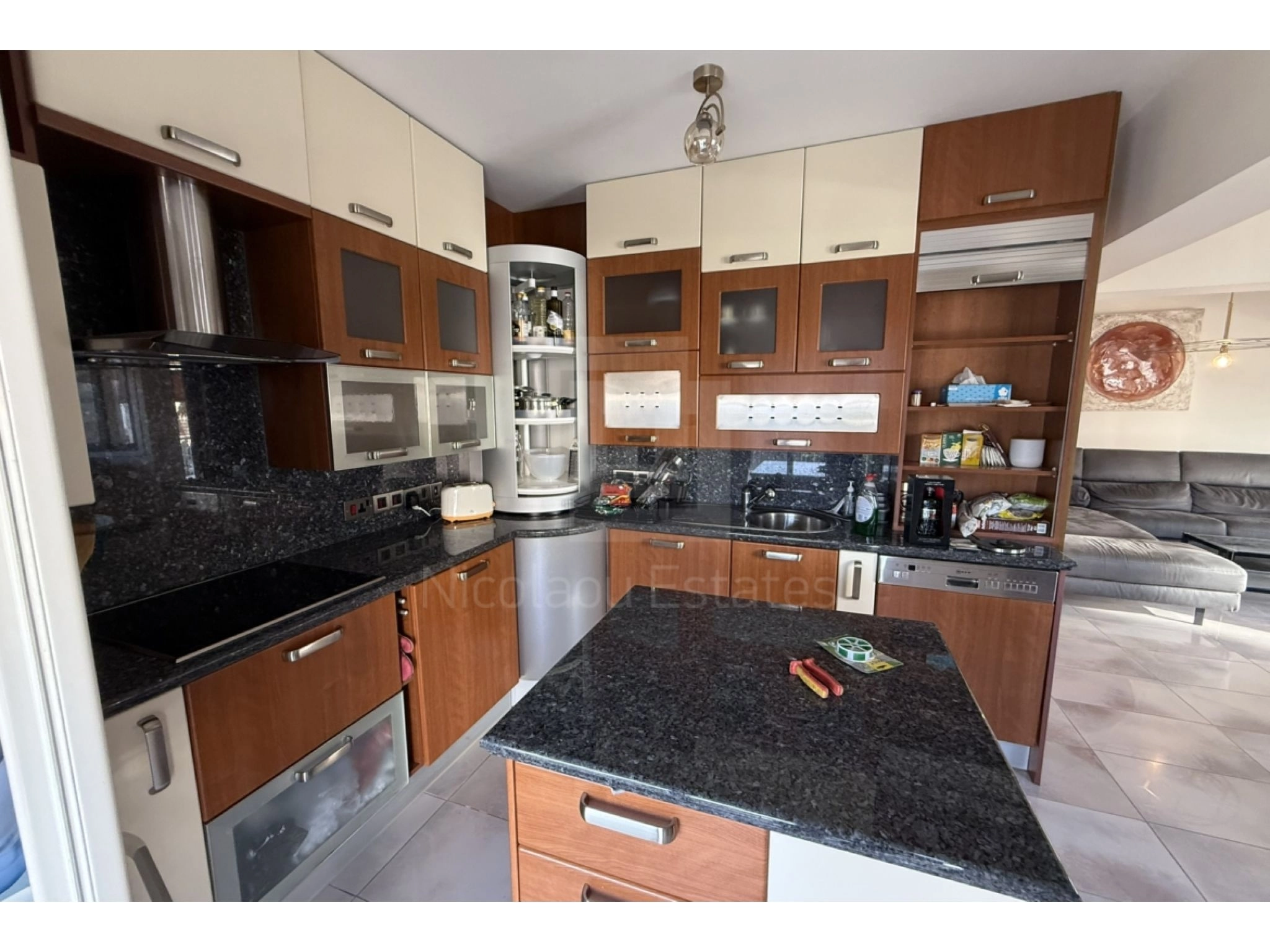 3 Bedroom Apartment for Rent in Engomi, Nicosia District