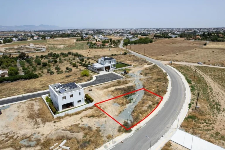 597m² Plot for Sale in Latsia, Nicosia District