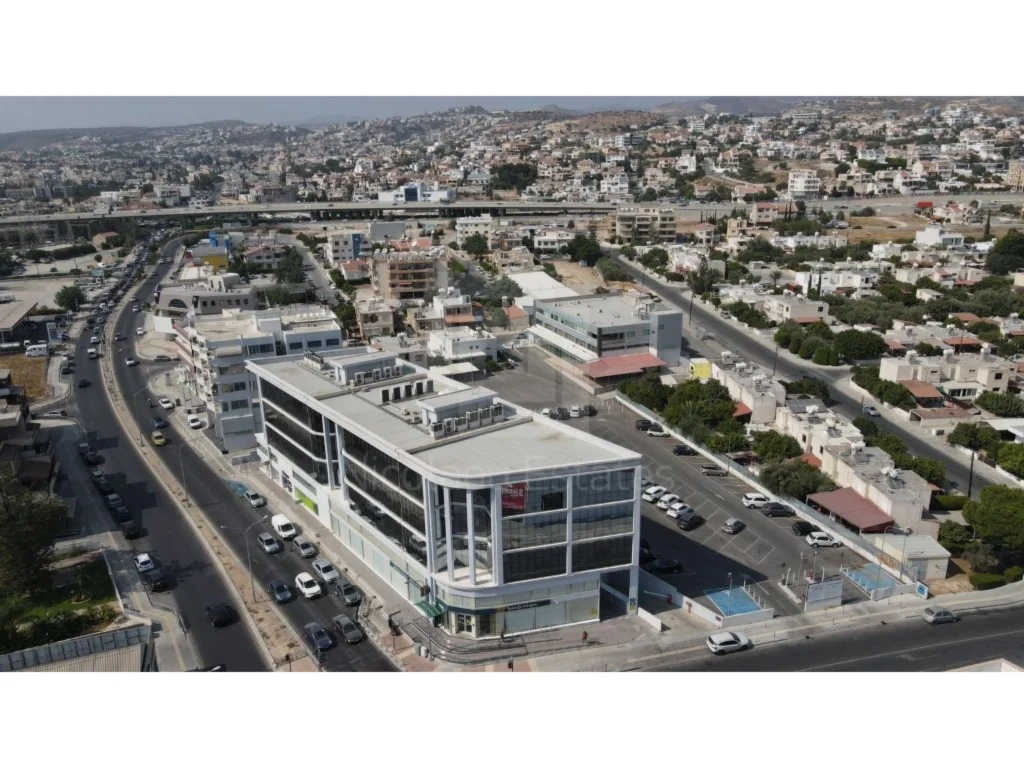 855m² Office for Rent in Limassol – Kapsalos