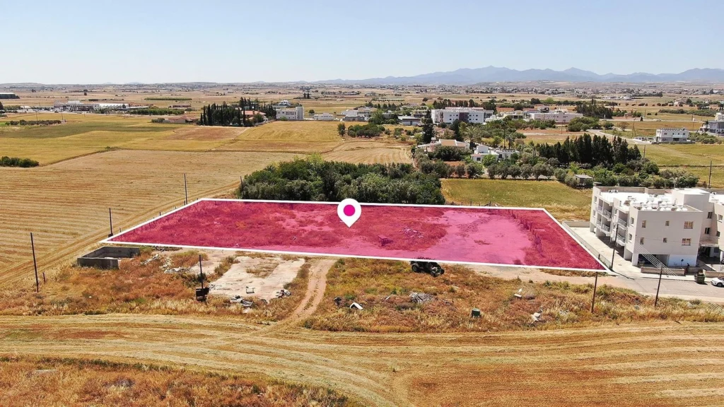 4,115m² Plot for Sale in Kokkinotrimithia, Nicosia District