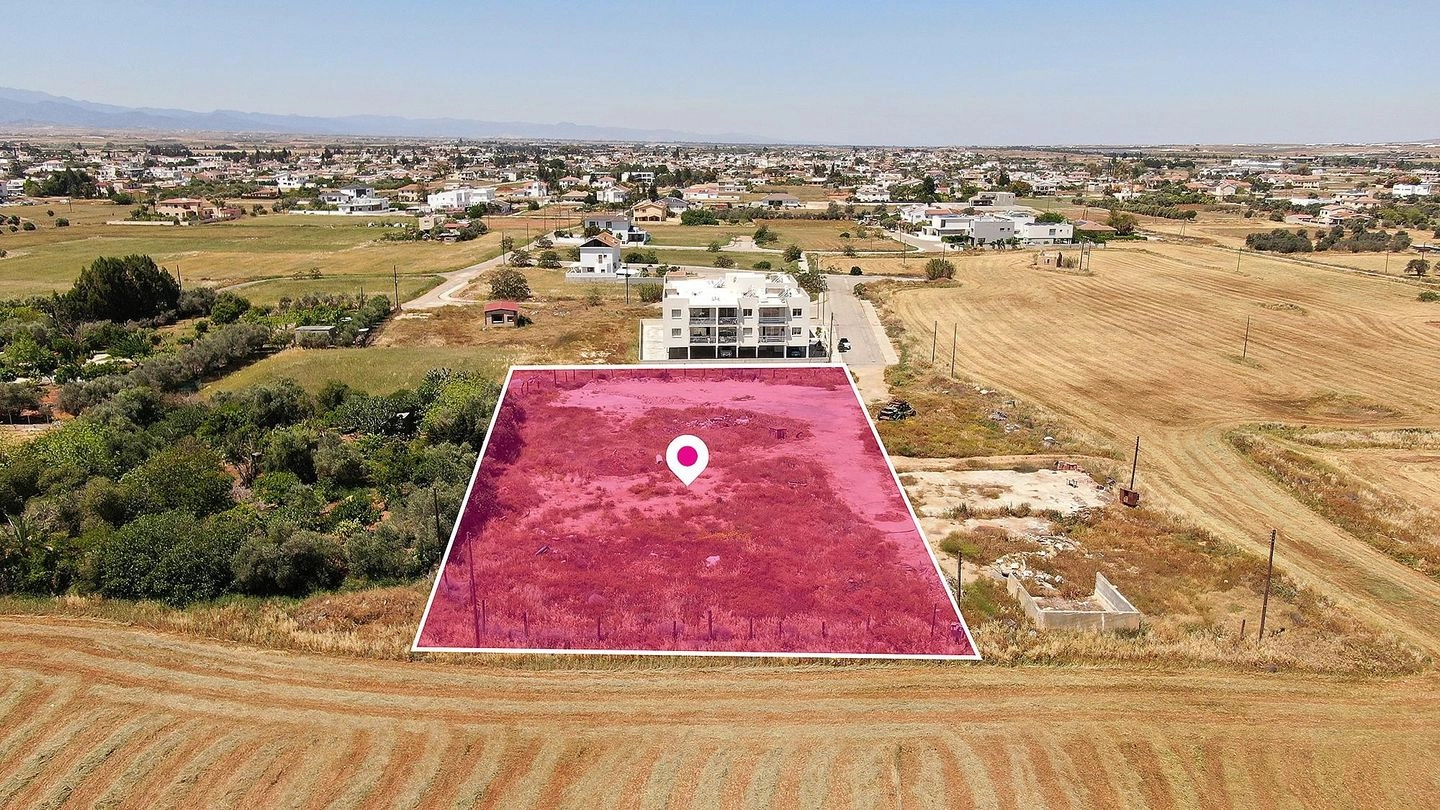 4,115m² Plot for Sale in Kokkinotrimithia, Nicosia District
