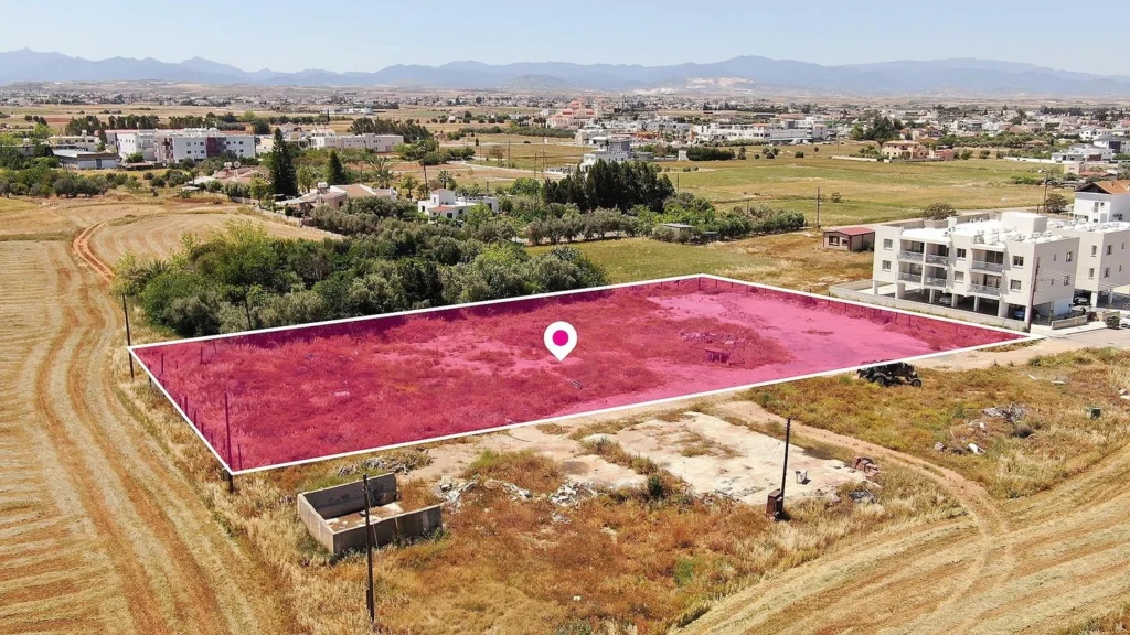 4,115m² Plot for Sale in Kokkinotrimithia, Nicosia District