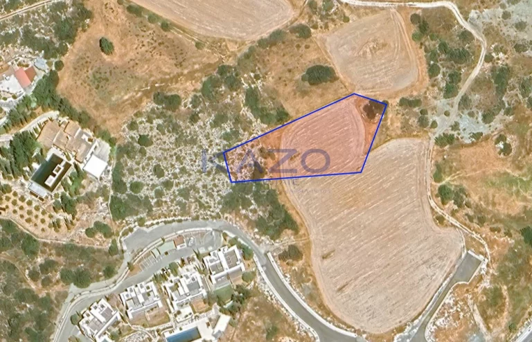 3,091m² Plot for Sale in Agios Tychonas, Limassol District