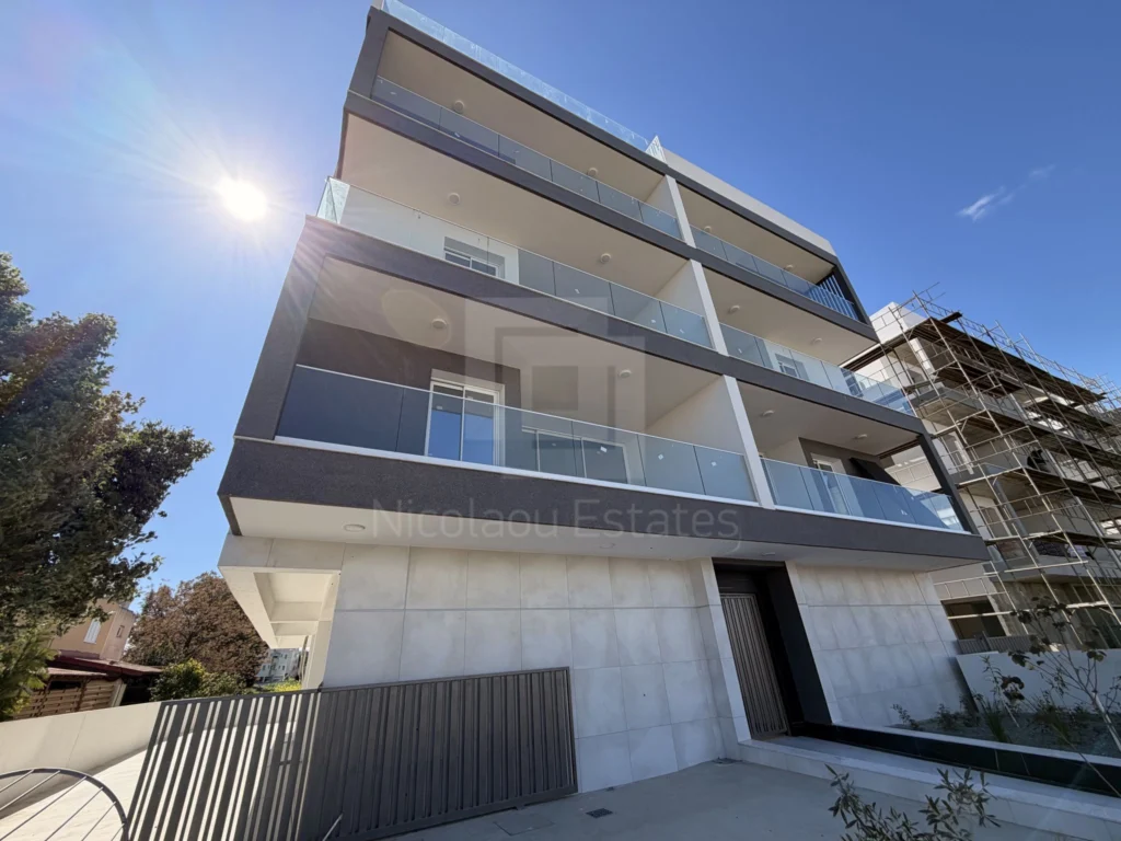 475m² Building for Sale in Strovolos, Nicosia District