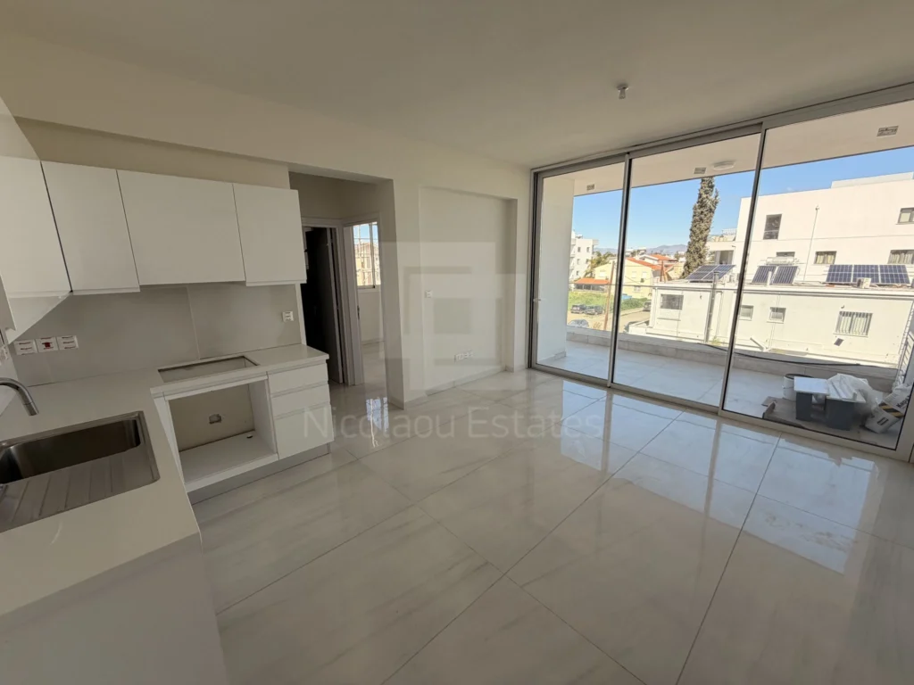 475m² Building for Sale in Strovolos, Nicosia District