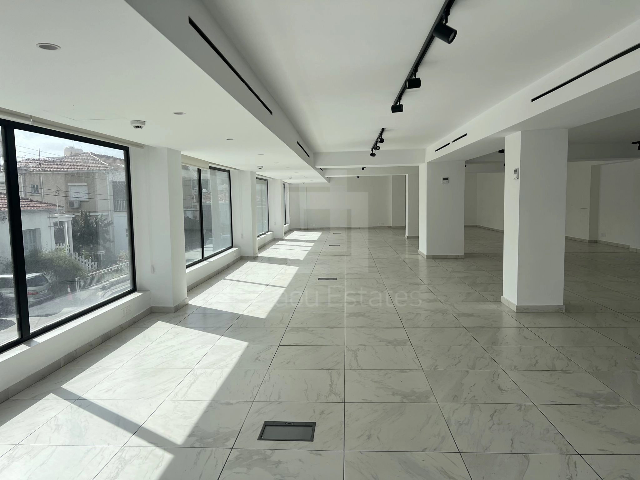 625m² Office for Rent in Limassol – Katholiki