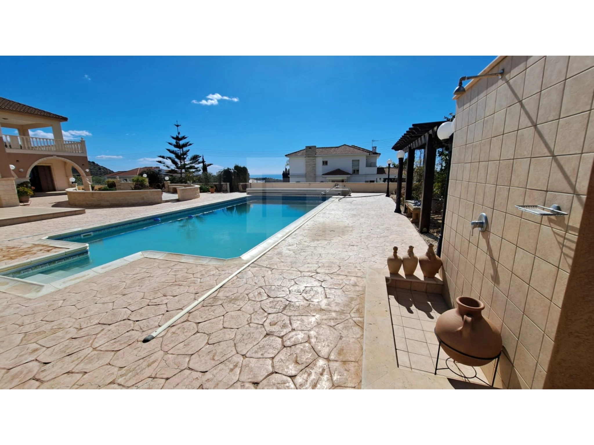 5 Bedroom House for Sale in Limassol – Agios Athanasios