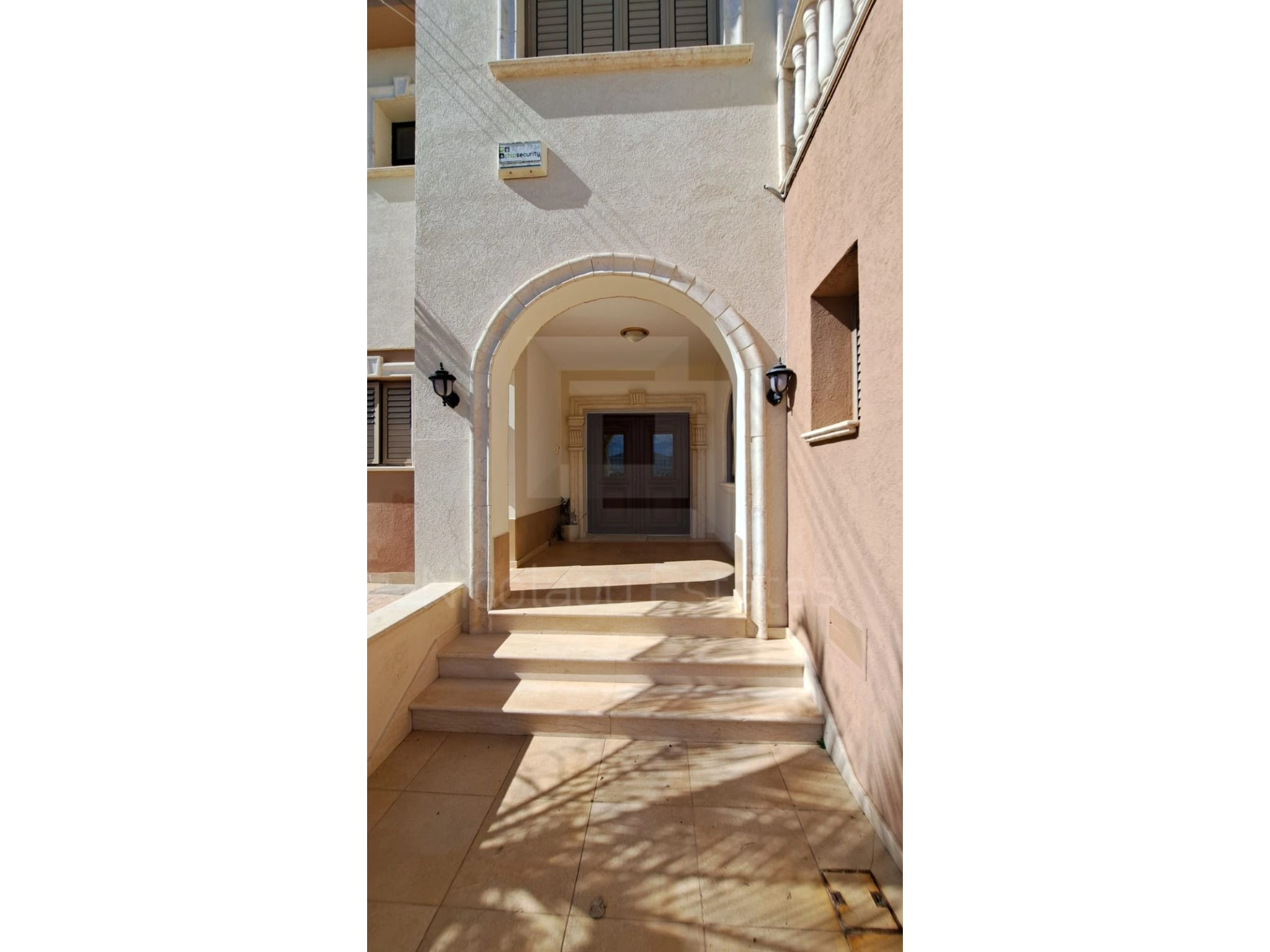 5 Bedroom House for Sale in Limassol – Agios Athanasios