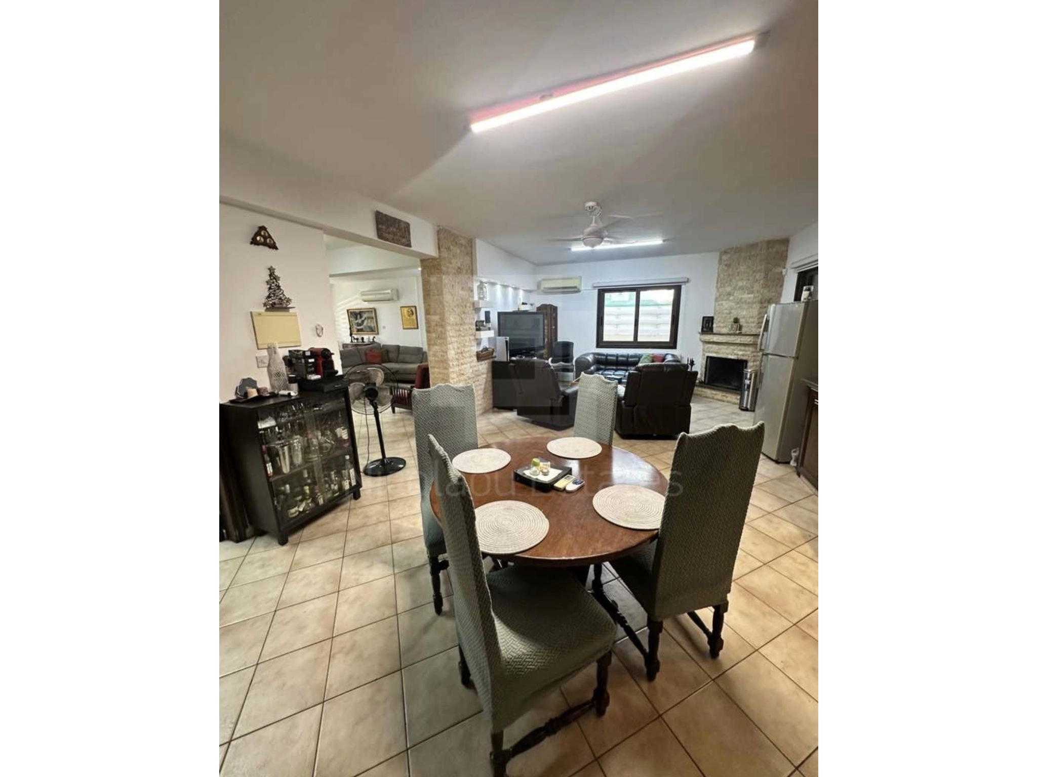 4 Bedroom House for Sale in Aradippou, Larnaca District