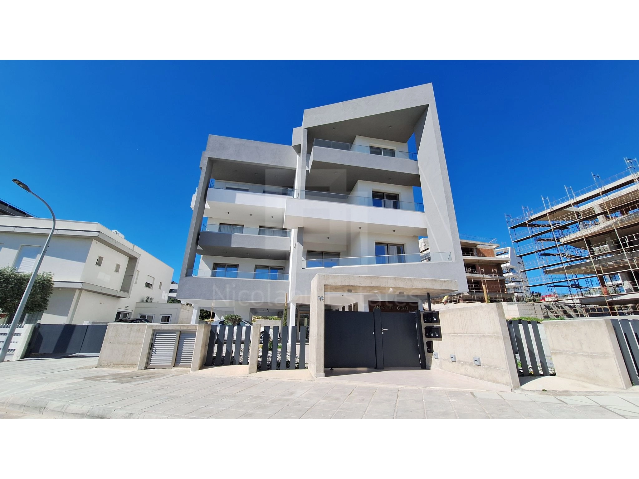 2 Bedroom Apartment for Sale in Limassol – Agios Athanasios