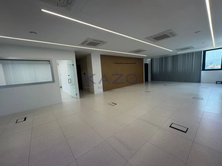 180m² Office for Rent in Limassol – Omonoia