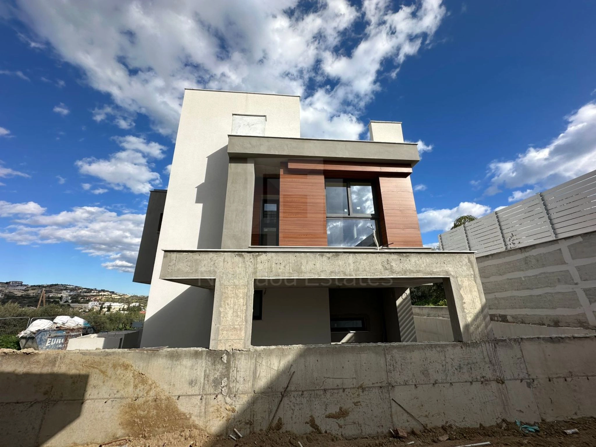 4 Bedroom House for Sale in Agios Tychonas, Limassol District